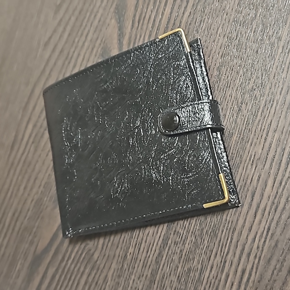 Real Leather, Wallet - Picture 6 of 6